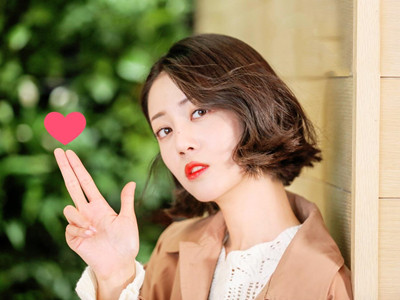 李溪芮的电视剧 出演的角色最喜欢活色生香的宁佩珊刁蛮任性又萌