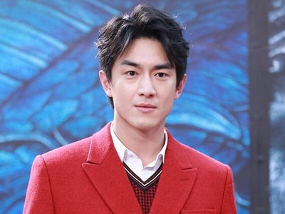 当周杰伦遇到林更新 网友调侃周董遇到一个满眼都是自己的男人