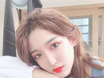 王嘉飞是男是女 王嘉飞abbily整容竟是这个原因