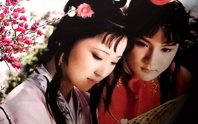 87红楼梦演员重聚少了她