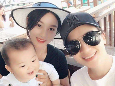 谢孟伟老婆是谁 小兵张嘎妻子娇美开百万豪车
