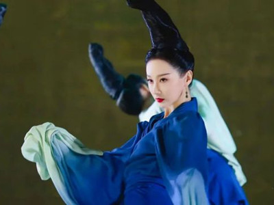 青绿腰什么梗 虎年春晚《只此青绿》刷屏为什么这出圈呢