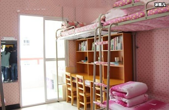 节目组资金短缺两届创造营宿舍大对比