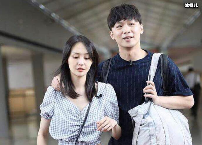 郑爽妈妈是谁 