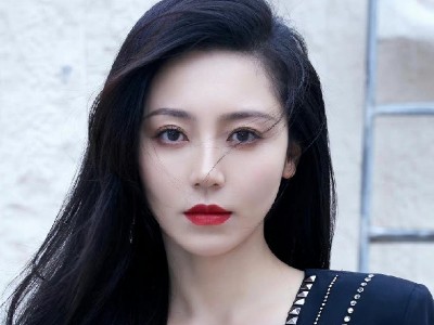 黄梦莹解约嘉行，自曝理由是想去外面世界看看