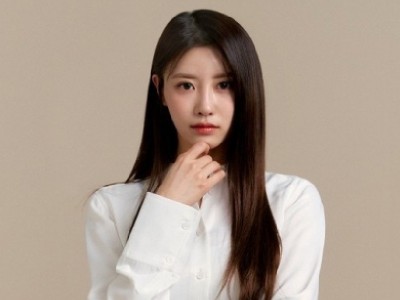 前Lovelyz成员李美珠签了哪家公司？她将于5月SOLO出道