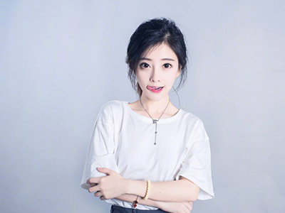 冯提莫与斗鱼解约成为B站主播，粉丝量却是急速下降？