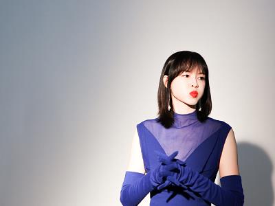 主持人李艾生男孩还是女孩？ 7个月的灯泡近照曝光很可爱