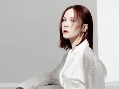 补位歌手杨乃文过往经历起底，为何当年要隐退？