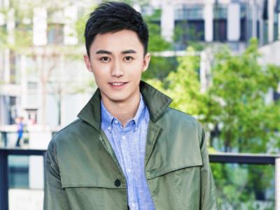 《抬头有星光》付嘉饰演的是什么角色，出道出演的作品还有哪些