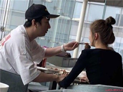 甜仇成富二代王思聪新女友，蛋蛋解说成为前男友！