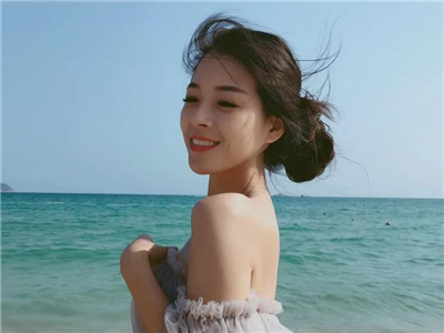 朱瓜瓜直播卖货超过薇娅？抖音巨头的她是怎么做到的？