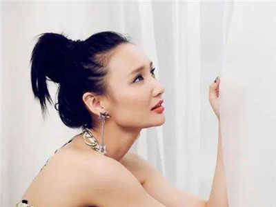 牛萌萌被曝吸毒，前脚否认后脚就被抓！