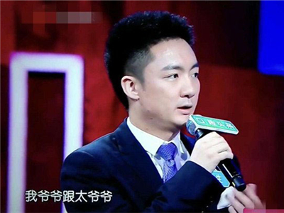 港版王思聪钟培生相亲节目牵手成功，二人生活感情如何？