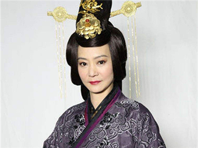 刘雪华现状, 琼女郎刘雪华戏中人生坎坷戏外感情不顺