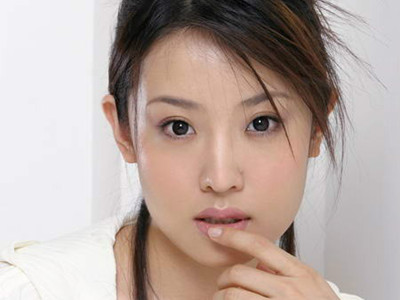 姜昕言演艺经历起底，现如今已经退圈了？