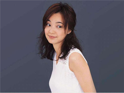 陈慧娴为什么感情如此颠簸？三段恋情都是被辜负的一方！
