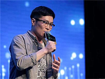 赵浴辰赵紫骅是同一个人吗 ,相貌平凡却实力超群