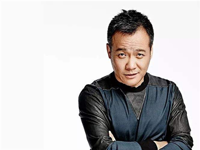 宁浩结婚，妻子是他青梅竹马的玩伴？
