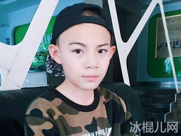 释小松个人资料简介微博生活近照 释小松离开少林寺了吗揭秘