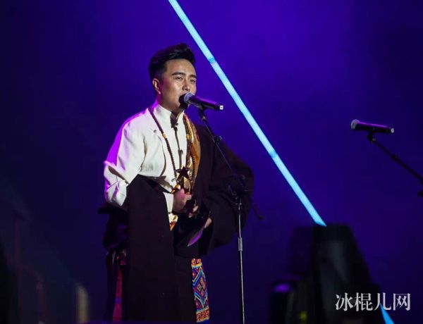 梦想的声音四郎贡布个人资料微博近照 四郎贡布曾获藏族歌王桂冠