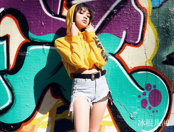 梦想的声音cat雨馨个人资料微博近照 中澳混血美女cat雨馨获张靓颖保送