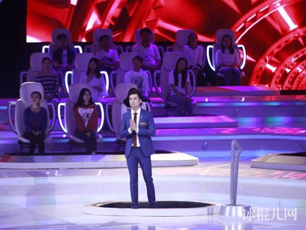 一站到底麦克白女朋友是谁 学霸帅哥麦克白个人资料简介微博生活照