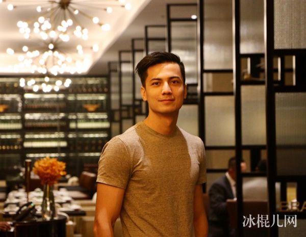 一站到底麦克白女朋友是谁 学霸帅哥麦克白个人资料简介微博生活照