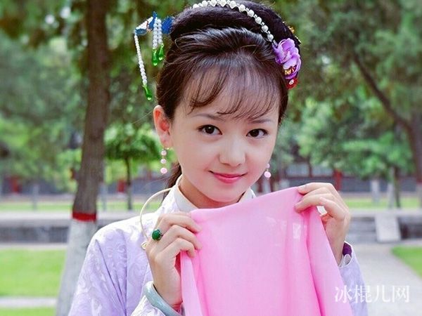 一站到底钟熠璠父母是谁 小戏骨钟宝儿个人资料微博生活照