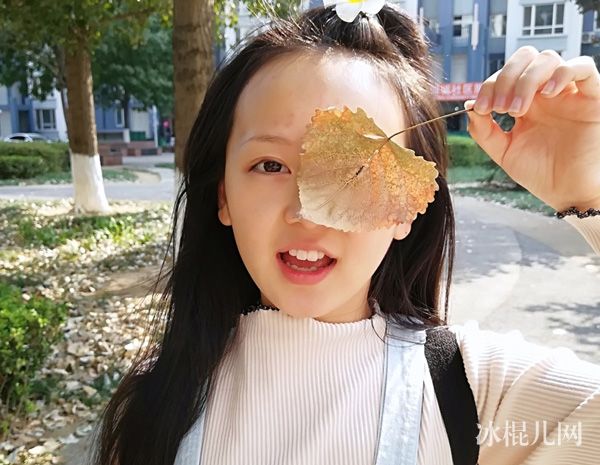 一站到底钟熠璠父母是谁 小戏骨钟宝儿个人资料微博生活照
