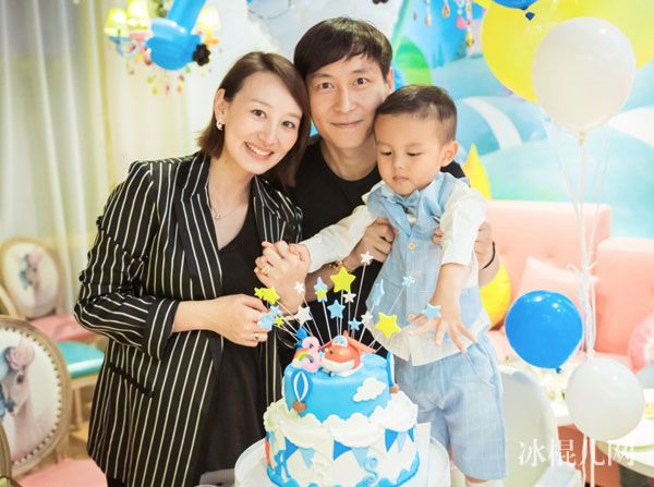 一站到底主持人李好老婆郭晓敏回归 李好郭晓敏怎么认识的揭秘