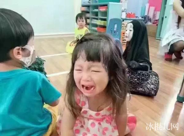 台湾无脸男卢妍蓁今年多大 天天向上百变萌娃卢妍蓁父母资料背景
