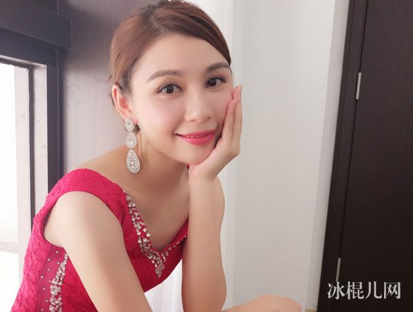 世界瑶族公主唐萍微博生活照 一站到底唐萍个人资料年龄身高简介