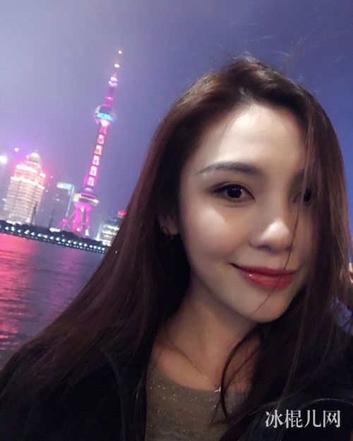 世界瑶族公主唐萍微博生活照 一站到底唐萍个人资料年龄身高简介