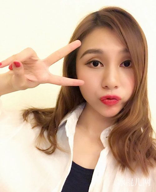 世界瑶族公主唐萍微博生活照 一站到底唐萍个人资料年龄身高简介