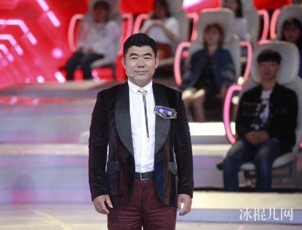 知名大旅行家查理是谁 一站到底查理个人资料简历微博生活照
