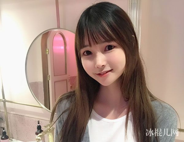 广告公司活动策划周美怡微博近照 非诚勿扰周美怡个人资料年龄身高