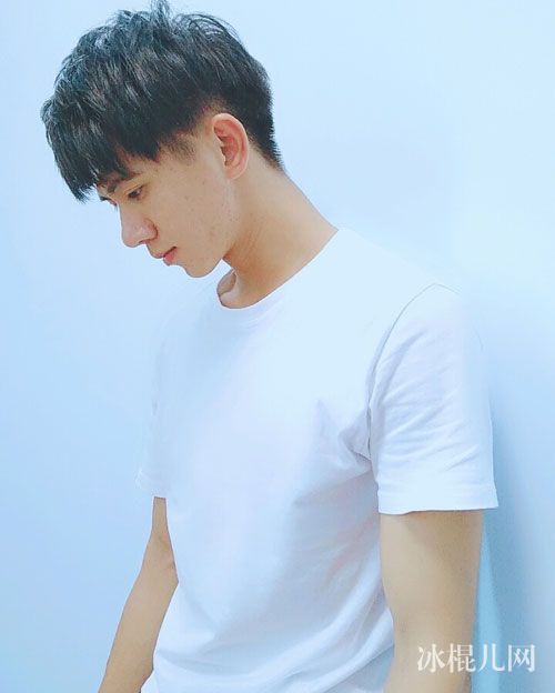 非诚勿扰李昶吁个人资料年龄身高简介 特战硬汉李昶吁微博生活照