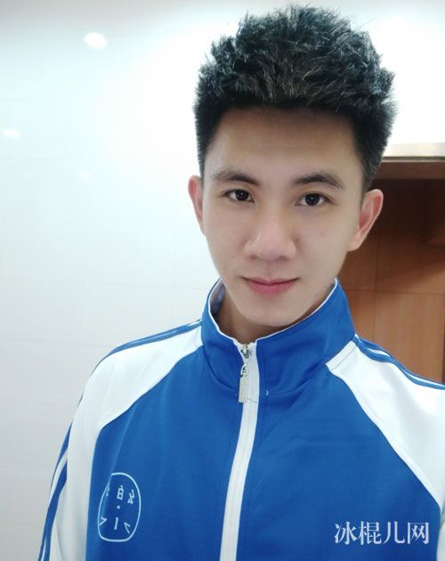 非诚勿扰李昶吁个人资料年龄身高简介 特战硬汉李昶吁微博生活照