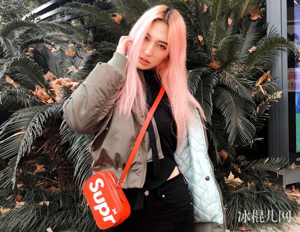 一站到底Nico真名叫什么个人资料 时尚美女Nico微博生活近照