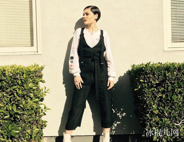 jessie j为什么不红得了什么重病 我是歌手jessie j男友是谁个人资料