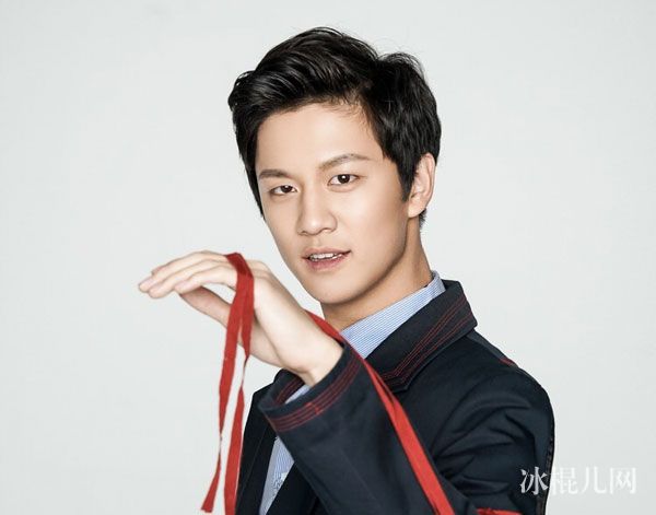 张新成女朋友是谁李兰迪吗 张新成整容了吗个人资料真实身高揭秘