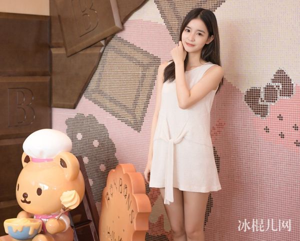 非诚勿扰卢婧媛年龄身高个人资料简介 美女卢婧媛靓丽私房照