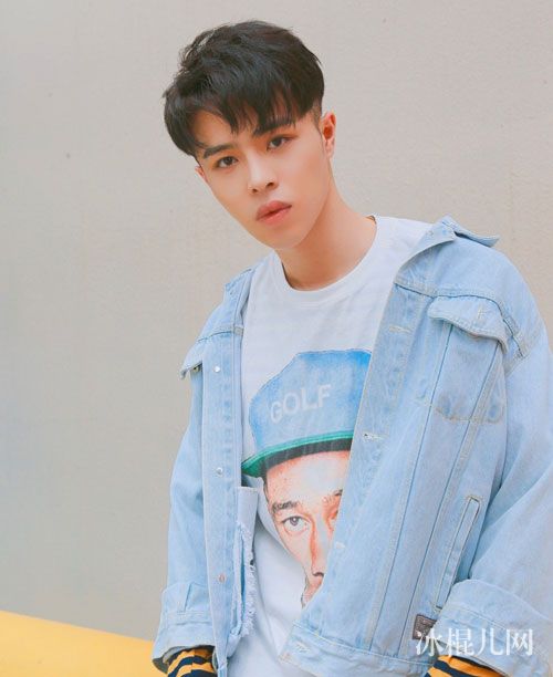 偶像练习生张达源的女朋友是谁 张达源个人资料年龄身高帅气生活照