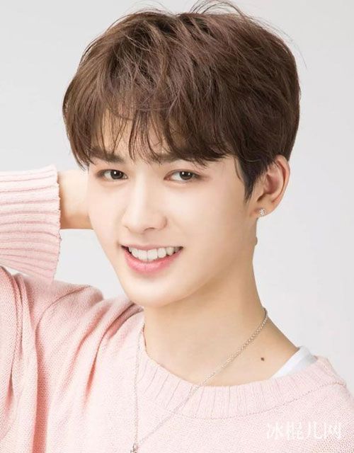 朱正延是中国哪里人 偶像练习生朱正廷家境有钱吗个人资料简介