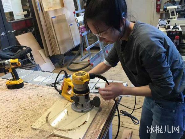 一站到底李思曼个人资料简介 清纯交互设计师李思曼来自于纽约大学