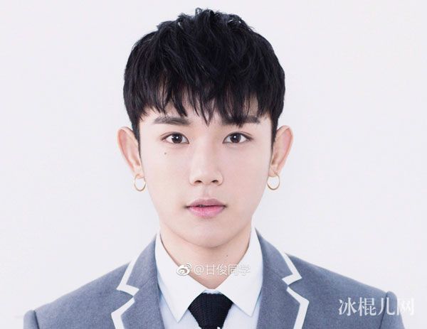 偶像练习生甘俊同学整容了吗 甘俊个人资料简介微博照片曝光