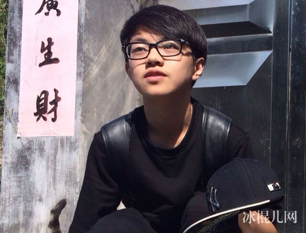 钱正昊年龄多大个人资料简介 钱正昊在哪个学校家庭条件家境揭秘