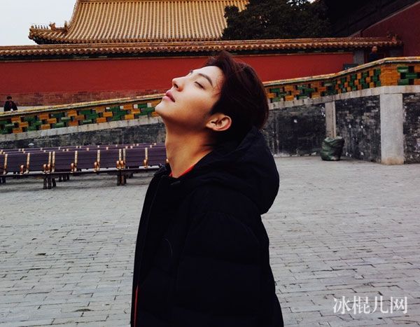 cosmos徐鹤尼年龄多少岁外号叫什么 演员徐鹤尼个人资料简历