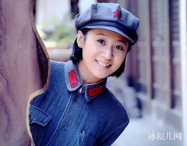 演员高艺丹个人资料简历 高艺丹胸围年龄微博艺术照片曝光